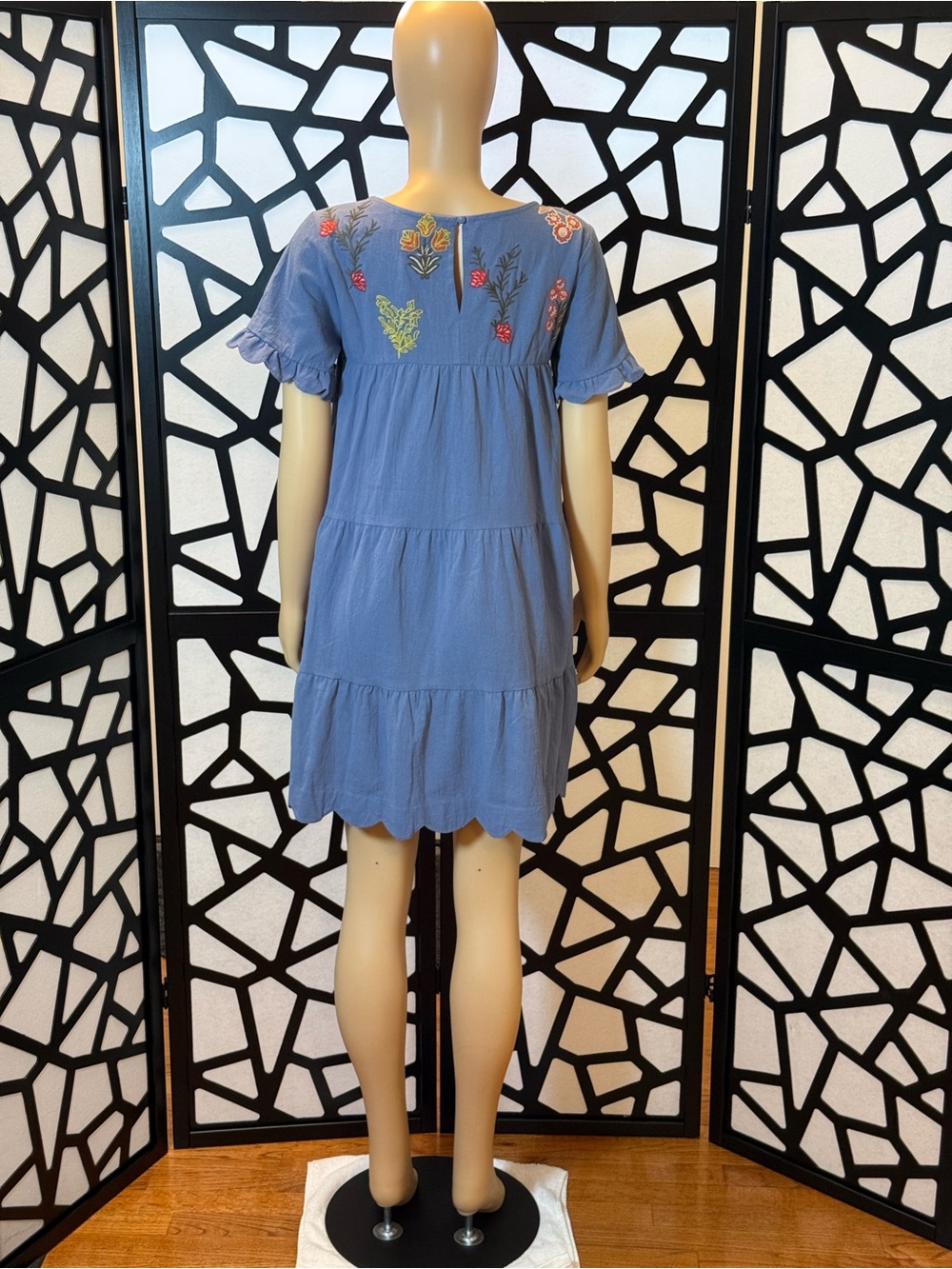 Umgee Light Blue Tiered mini Dress with Multicolor Floral Embroidery NWT - Picture 2 of 7